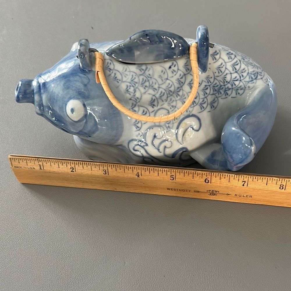 Fish Teapot  - Picture 6 of 6